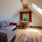 Na Pieninskim Wzgorzu 아파트 슈차브니차